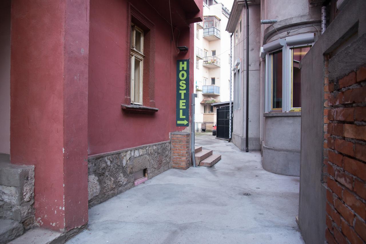 Sweet Apartments Or Rooms Ni Eksteriør billede